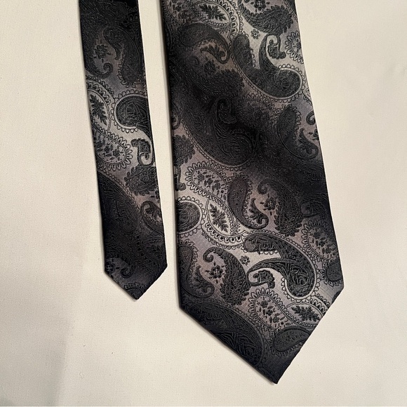 Pierre‎ Cardin Paisley Men's Black Grey Four Inch Tie - Picture 1 of 3